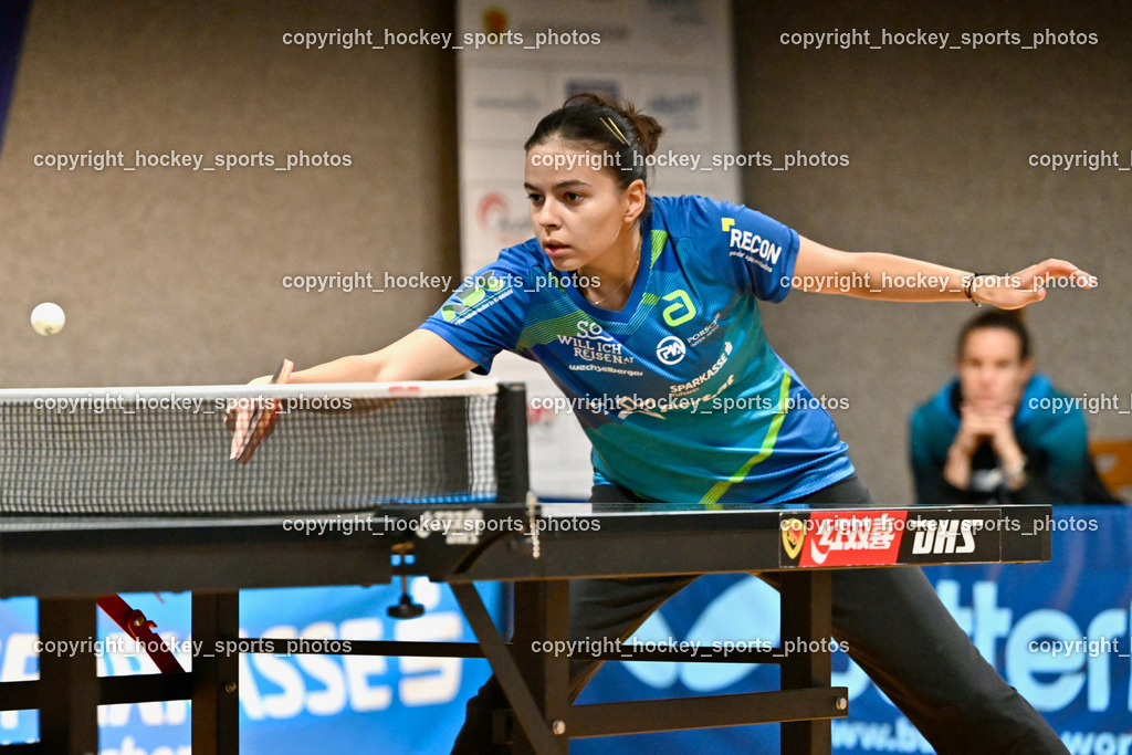 SCO Ossiachersee Bodensdorf vs. SU Spk. Kufstein | Mariam Alhodaby, SCO Ossiachersee Bodensdorf vs. SU Spk. Kufstein, SCO Ossiachersee Bodensdorf vs. SU Spk. Kufstein am 04.10.2024 in Bodensdorf (SCO Halle Bodensdorf), Austria, (Photo by Bernd Stefan)