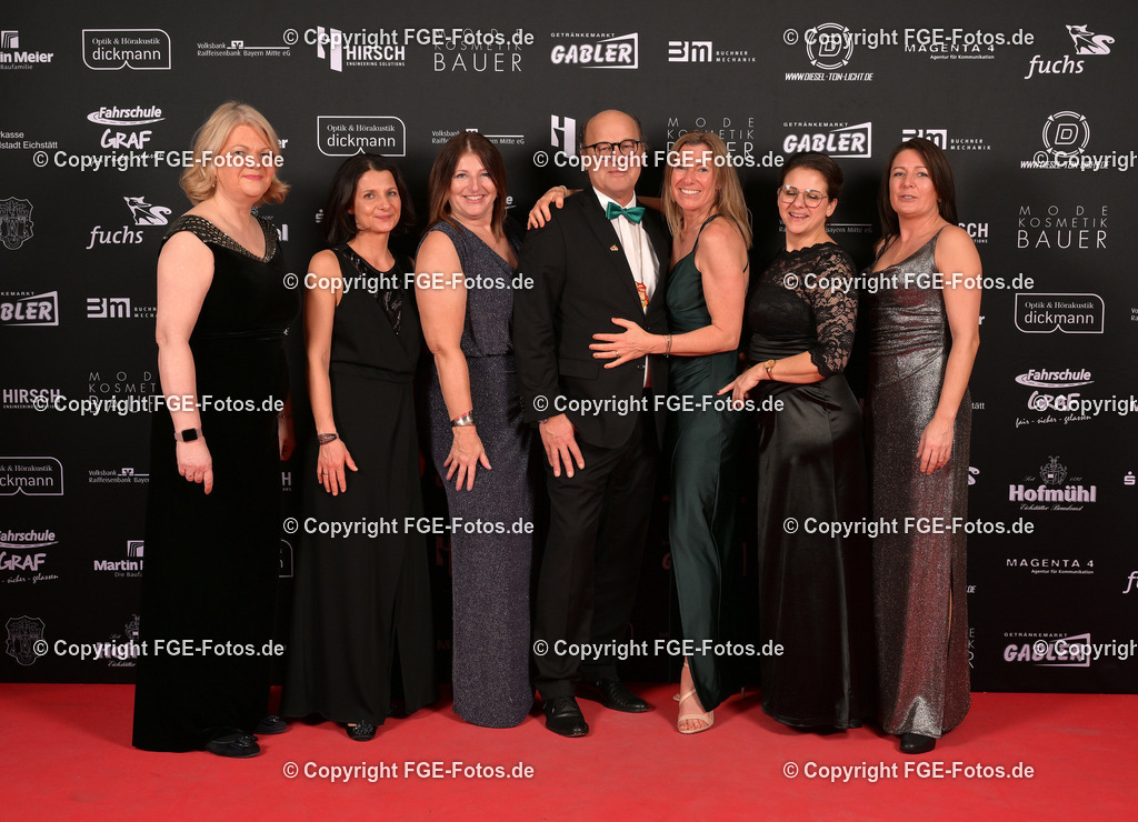 20240128-fge-fotos-0404 | Hofball der FGE am 28.01.2024 im Alten Stadttheater in Eichstätt. - Realisiert mit Pictrs.com