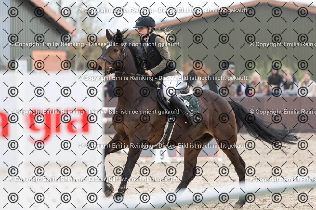 CL5A7350 | Emilia Reinking Fotografie - Realisiert mit Pictrs.com