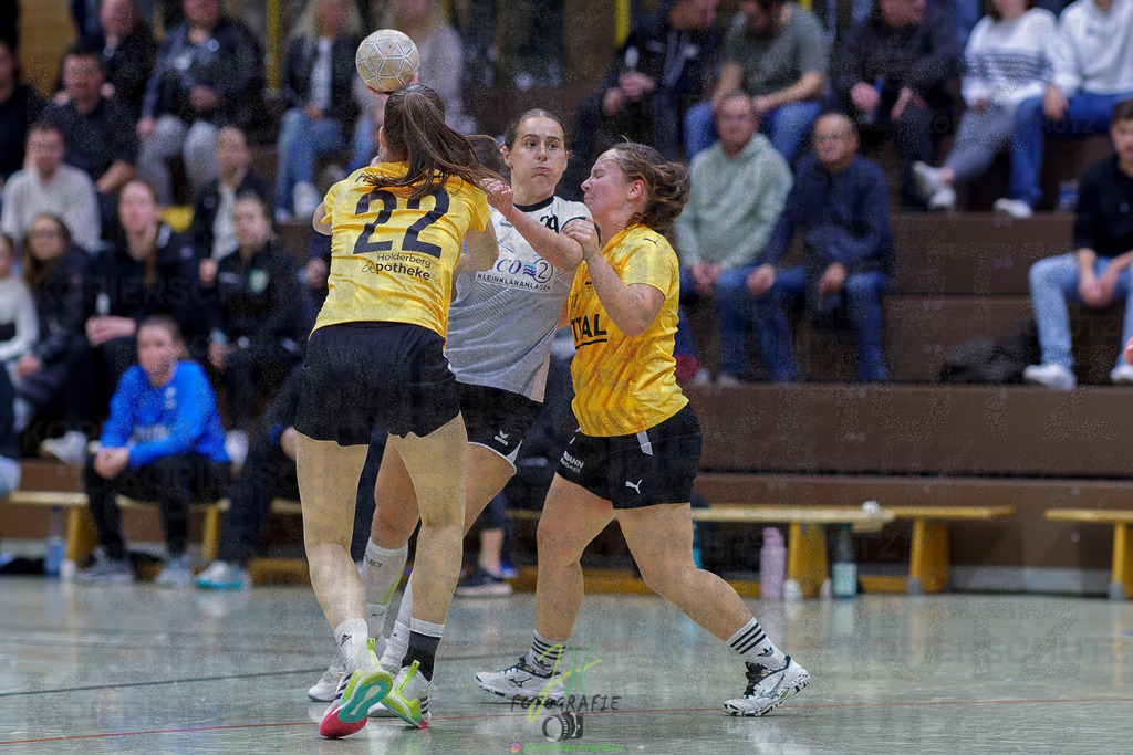 Frauen Oberliga Mitte (HHV); HSG Eibelshausen/Ewersbach - HSG Linden | Frauen Oberliga Mitte (HHV); HSG Eibelshausen/Ewersbach - HSG Linden am 15.11.2025 in Eibelshausen (Holderberghalle)Photo © 2025 - Jörg Heinrich - Realisiert mit Pictrs.com