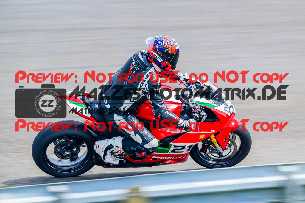 MaZZes_FotoMatrix_240519_6007705_7289 | Fotograf Mathias Schmid
Sportfotograf,
Eventfotograf,
Hochzeitsfotograf,
Portraitfotograf