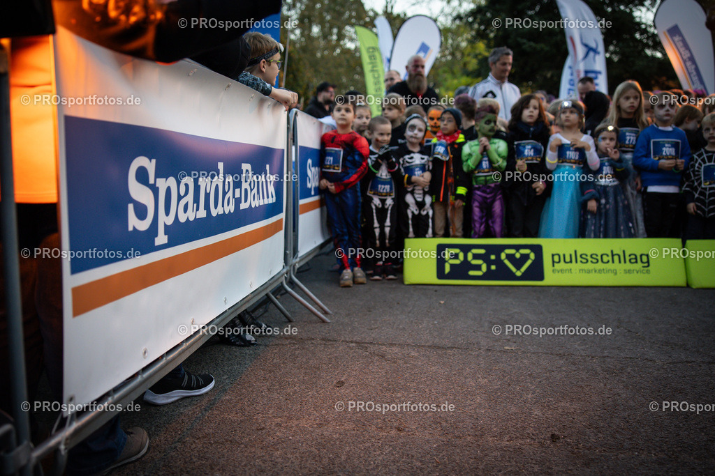 Halloween Run 2024 in Koeln, 31.10.2024 | Impressionen vom Halloween Run 2024 am 31.10.2024 in Koeln (Forstbotanischer Garten Rodenkirchen). Foto: BEAUTIFUL SPORTS/Axel Kohring