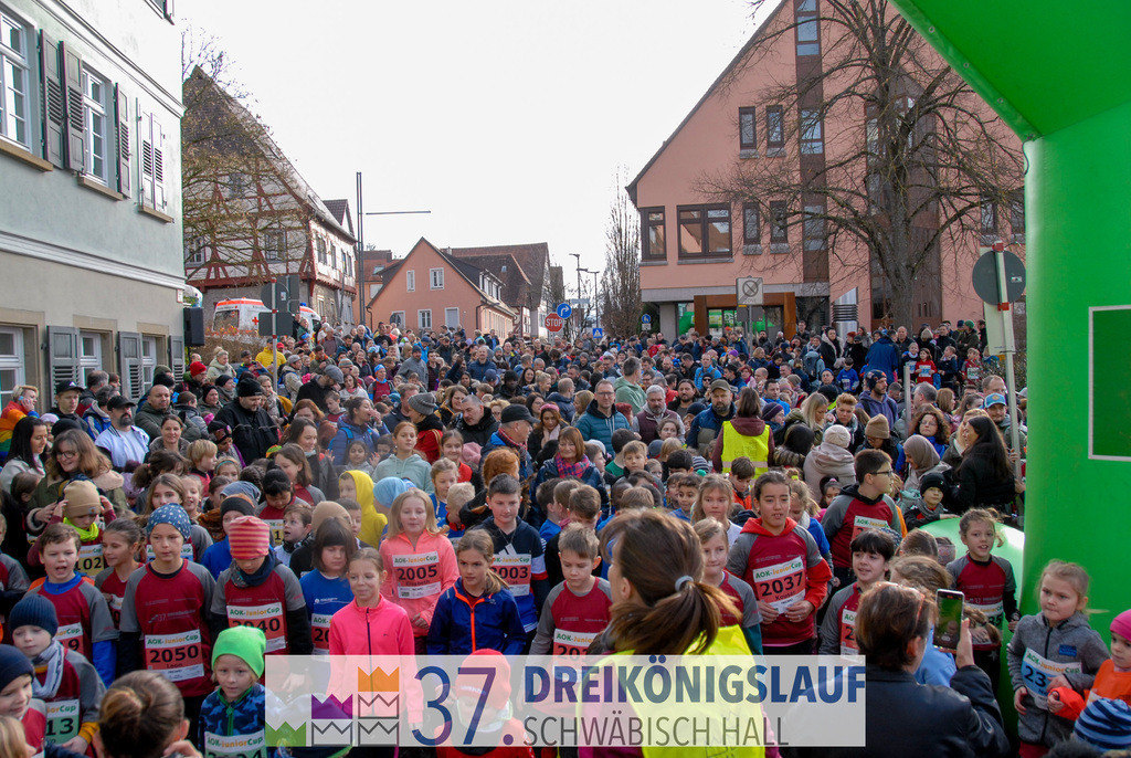 AOK JuniorCup 400m | 3Koenigslauf 2023 - Realisiert mit Pictrs.com