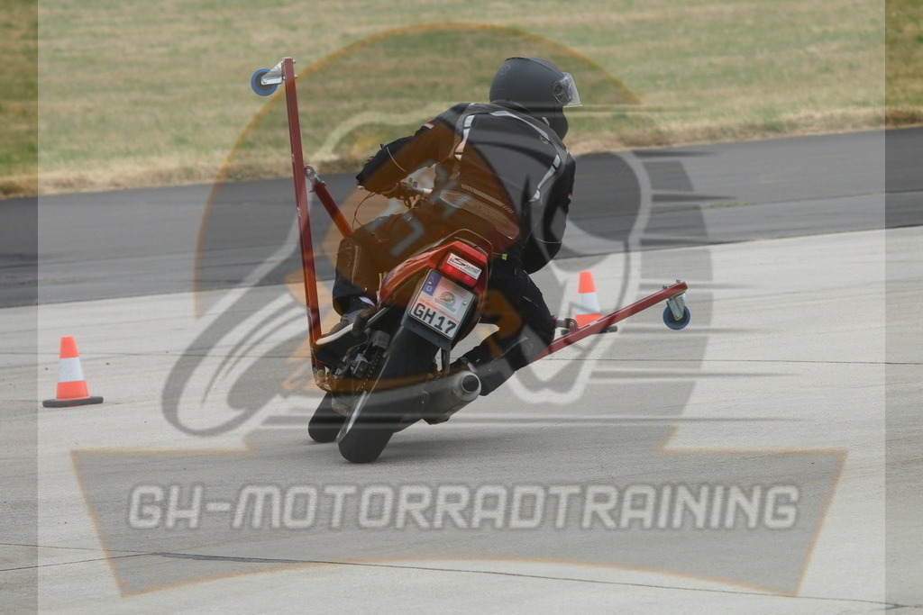 IMG_3360 | gh-motorradtraining-foto.de - Realisiert mit Pictrs.com