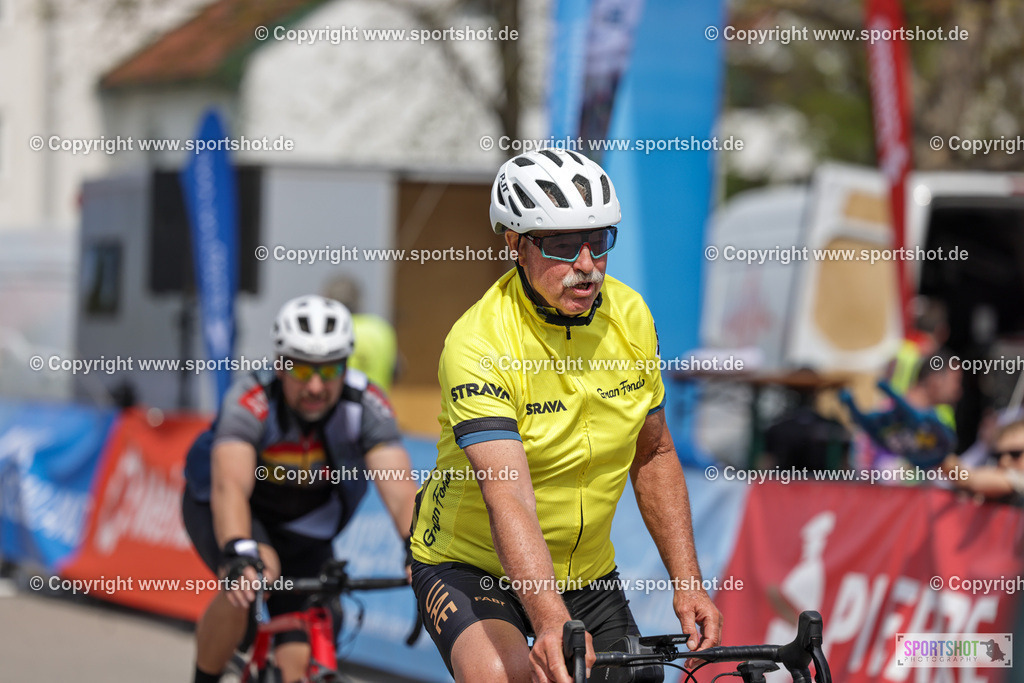 VJ__9610 | Neusiedlersee Radmarathon 2026@sportshot_your_pictrs #yourpictures#roadtowm2029 #nrm #neusiedlerseeradmarathon #neusiedlersee #neusiedlerseetourismus #burgenland #mörbisch #nrm26 #burgenlandtourismus #voglundco #poweredbyburgenlandtourismus #radsport #rad #marathon #ucigranfondo #visitburgenland #ucigranfondoworldseries