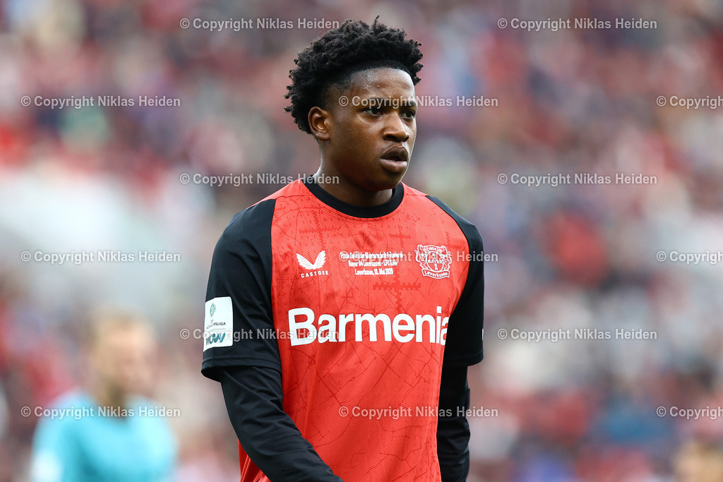 NH_Bayer04LeverkusenU19_1FCKölnU19_U19DFBNachwuchsliga_18052025 | #28 Jeremiah Dennit Mensah (Bayer 04 Leverkusen U19)Fußball I Junioren I U19 DFB-Nachwuchsliga I Saison 2024-2025 I Deutsche Meisterschaft U19, Finale I Bayer 04 Leverkusen U19 - 1. FC Köln U19 I 18.05.2025 I BayArena