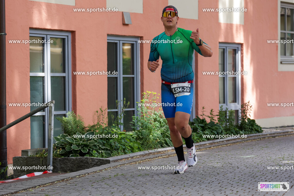 KSZ_6818 | Stadttriathlon Erding 2025. #yourpictrs #sportshot_your_pictrs @Sportshotphotography #stadttriathlonerding Copyright: www.sportshot.de