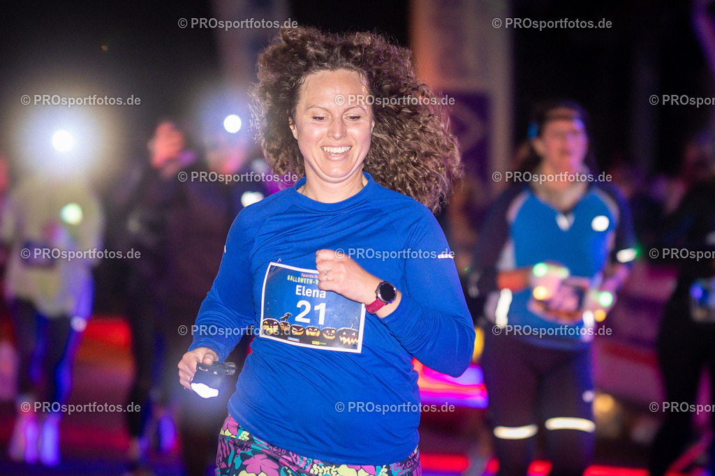 Halloween Run 2025 in Koeln, 31.10.2025 | Impressionen vom Halloween Run 2025 am 31.10.2025 in Koeln (Forstbotanischer Garten Rodenkirchen). Foto: Axel Kohring/Beautiful Sports