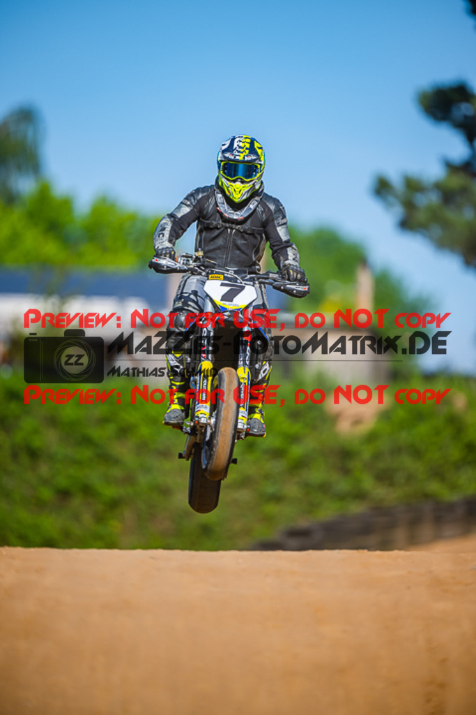 MaZZes_FotoMatrix_220528_5612 | Fotograf Mathias Schmid
Sportfotograf,
Eventfotograf,
Hochzeitsfotograf,
Portraitfotograf