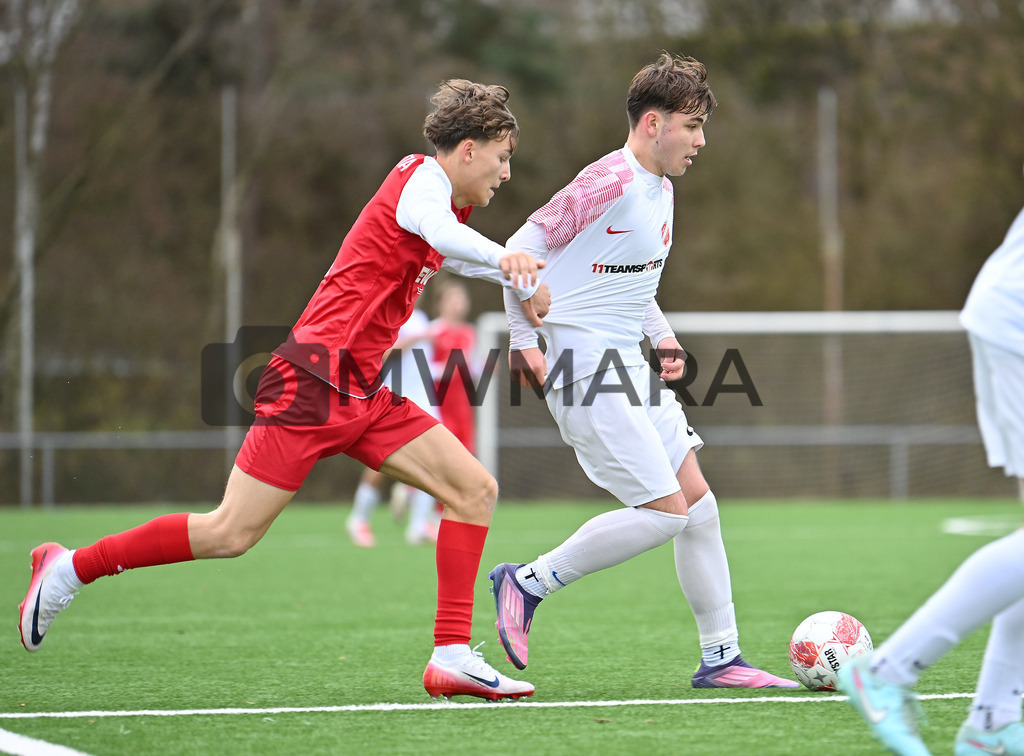 Fussball I Herren I Saison 2025-2026 I Bundesliga I 6. Spieltag I Eintracht Frankfurt - FC Bayern München  | MWMARA - Realisiert mit Pictrs.com