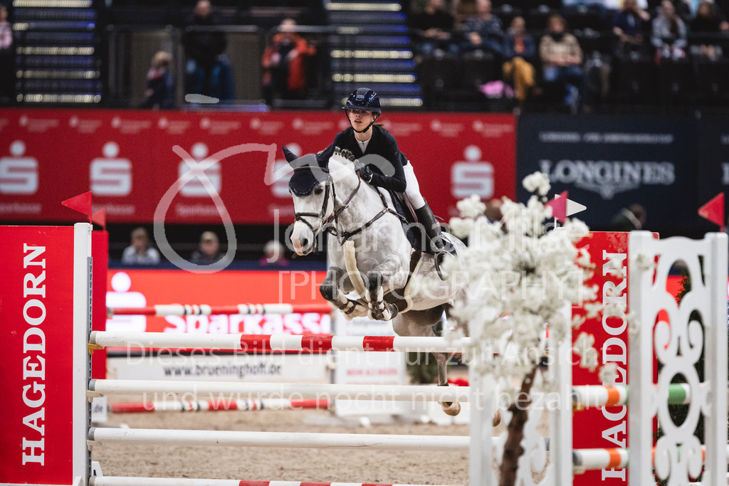 240119_Leipzig_PonyTrophy-577 | Deine schönsten Turniermomente als professionelle Fotos! Entdecke hochwertige Pferdesport-Fotografie im Online-Shop. Jetzt Fotos finden & bestellen!