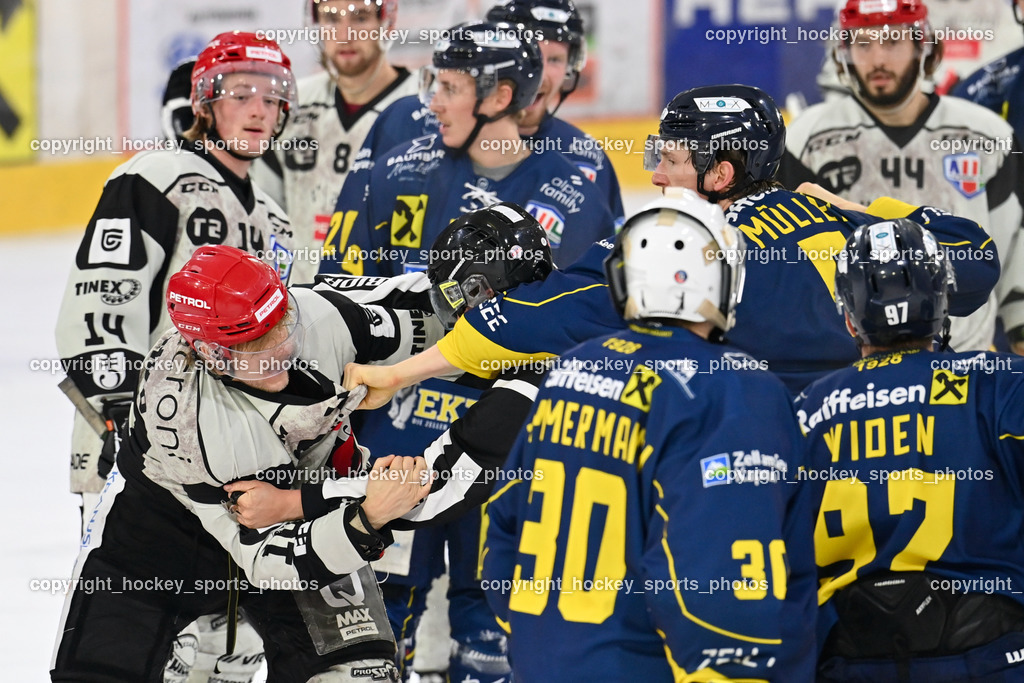 EK Zeller Eisbären vs. HDD Jesenice 1.10.2022 | #11 Ban Daniel, BERGANT Anze, KANYO Tamas, Referees, #47 Glavic Gasper, Faustkampf, #40 Blomberg Niki, #91 Jezovsek Zan, #26 Rep Ozbej, #9 Rajsar Patrik, #44 Planko David, #5 Laurin Müller