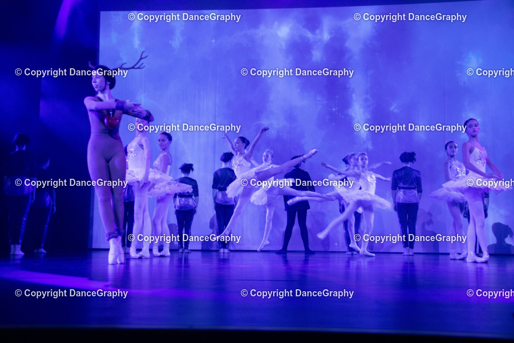 GPHY2789 | DanceGraphy - Realisiert mit Pictrs.com