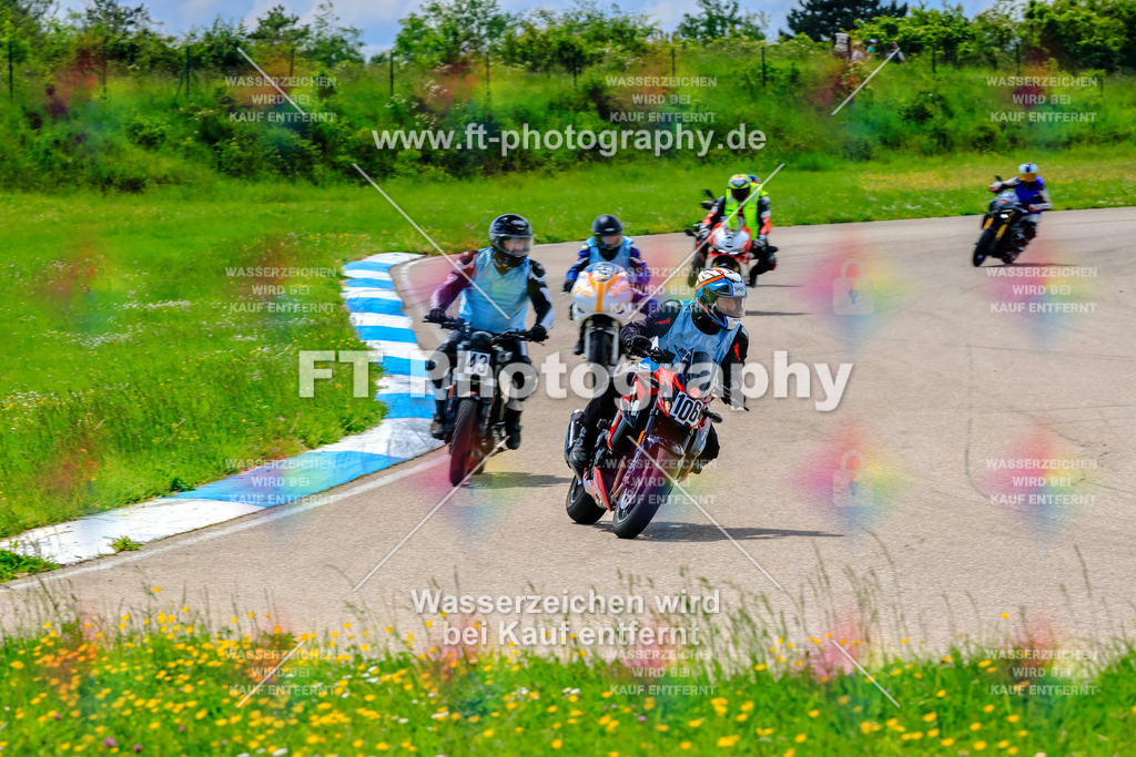 MotoTeam-9998 | Hier findet Ihr Bilder von Touristenfahrten auf der Nürburgring Nordschleife oder von anderen Veranstaltungen die ich besucht habe. Viel Spass beim Durch Schauen 