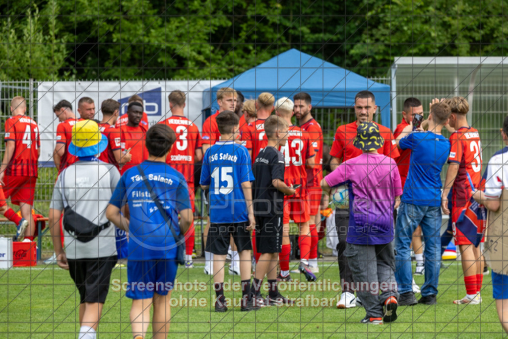 20250706_172653_2174 | #,TSG Salach (blau) vs. 1.FC Heidenheim (rot), Fußball, Freundschaftsspiel - WfV, Saison 2025/2026, Rasensportplatz, Staufenecker Str. 41, 73084 Salach, 06.07.2025 - 15:30 Uhr,Foto: PhotoPeet-Sportfotografie/Peter Harich