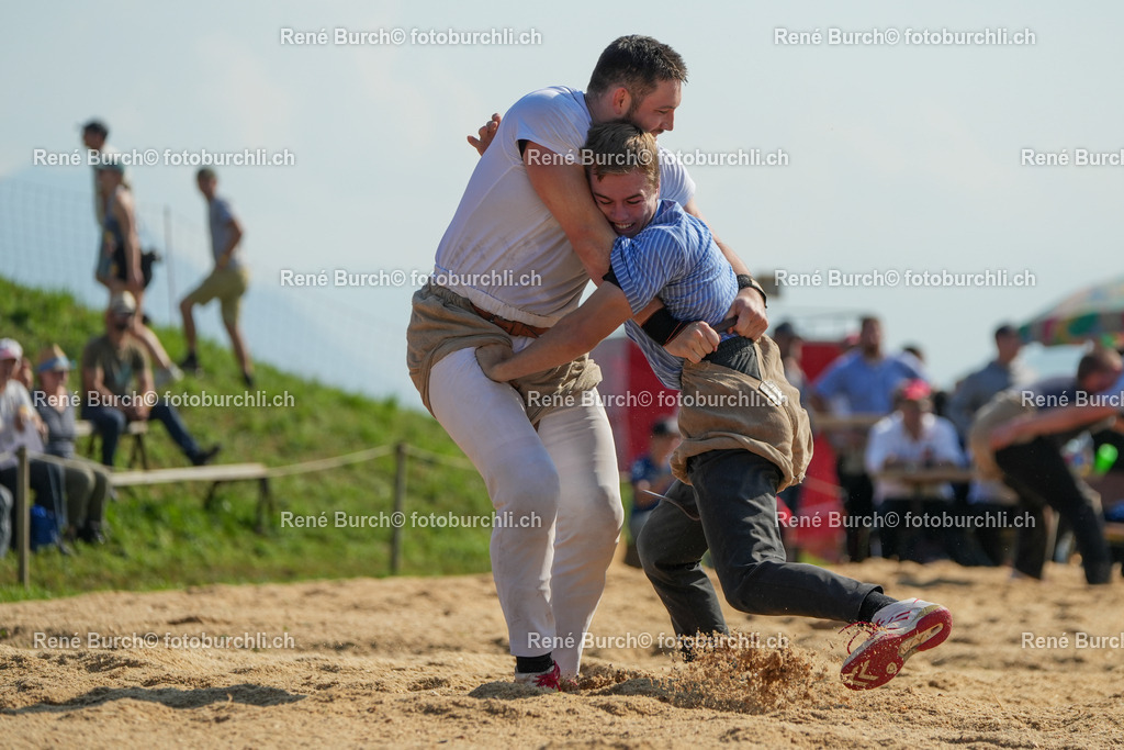 RB_08317 | René Burch leidenschaftlicher Fotograf aus Kerns in Obwalden.  Hier finden sie Sport, Landschaft und Natur Fotografie.
 - Realisiert mit Pictrs.com