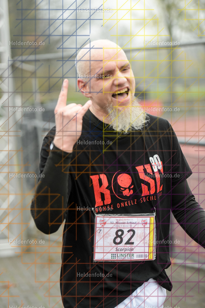 Neusser Erftlauf 2025  | 15km Neusser Erftlauf 2025 Foto: Heldenfoto.de