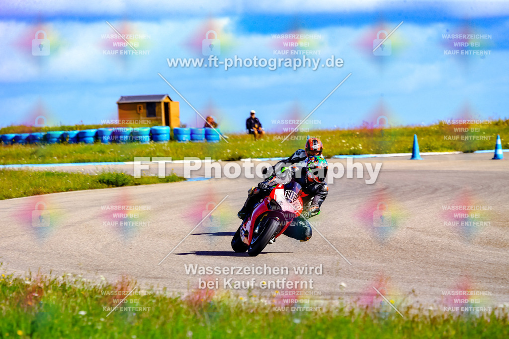_OUR5140 | Hier findet Ihr Bilder von Touristenfahrten auf der Nürburgring Nordschleife oder von anderen Veranstaltungen die ich besucht habe. Viel Spass beim Durch Schauen 
