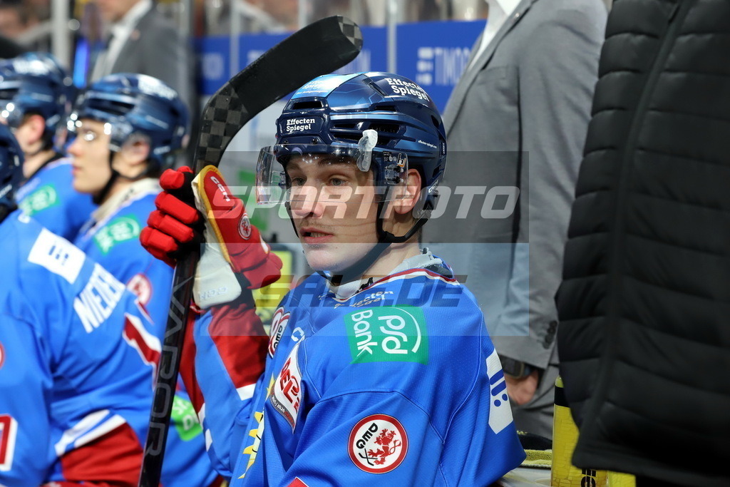 David Rundqvist DEG | David Rundqvist DEG - Realisiert mit Pictrs.com