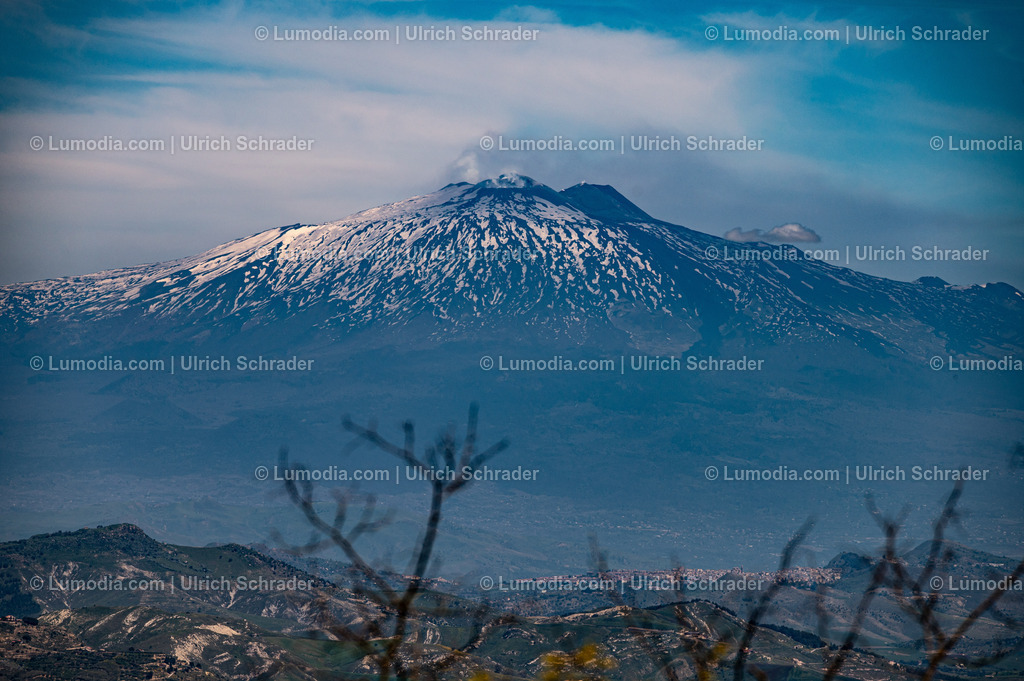 10039-10006 - Ätna _ Sizilien | Stockfoto und Bilderpool mit Bildmaterial aus Deutschland, dem Harz, Halberstadt, Quedlinburg, Wernigerode und weltweit. Qualitativ hochwertige und professionelle Fotos anschauen und kaufen. - Realisiert mit Pictrs.com