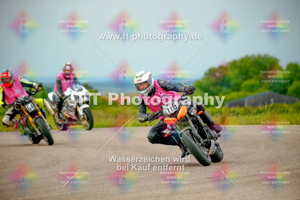 _MOT1556 | Hier findet Ihr Bilder von Touristenfahrten auf der Nürburgring Nordschleife oder von anderen Veranstaltungen die ich besucht habe. Viel Spass beim Durch Schauen 