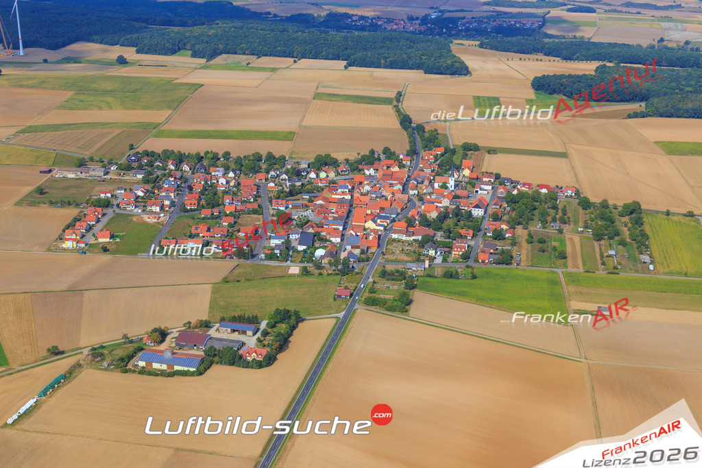 Luftbild von Ballinghausen  - Luftaufnahme wurde 2016 von https://frankenair.de mittels Flugzeug (keine Drohne) erstellt - die Geschenkidee