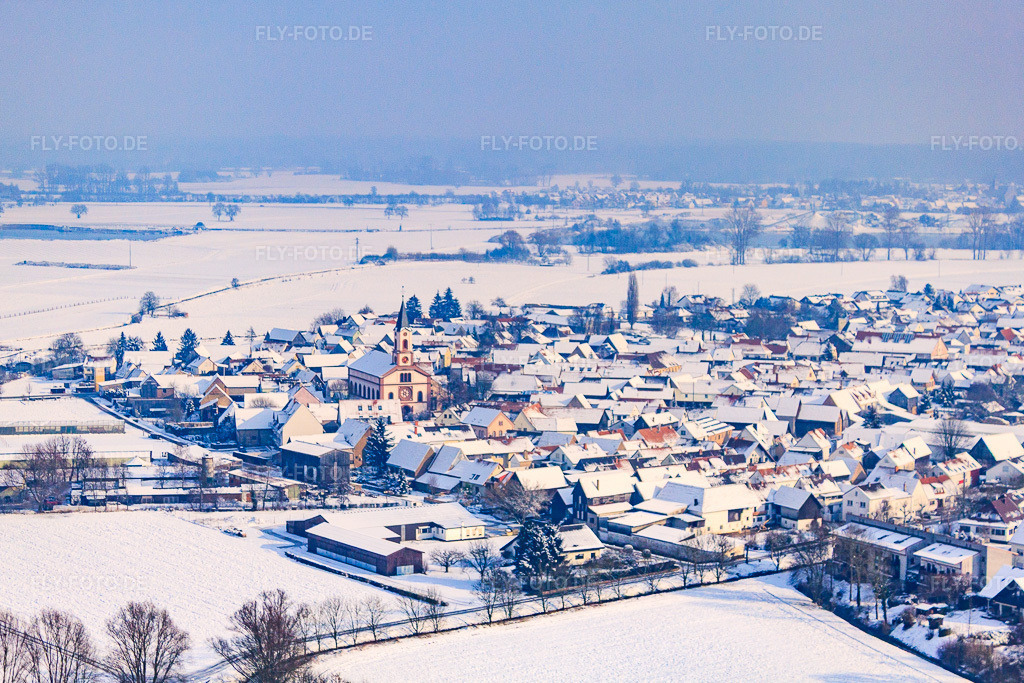 Luftbild: Ortszentrum im Winter bei Schnee in Neupotz im Bundesland Rheinland-Pfalz in Deutschland. Foto: IMG_24021.jpg vom 27.01.2010 durch Werner Riehm/FLY-FOTO.de