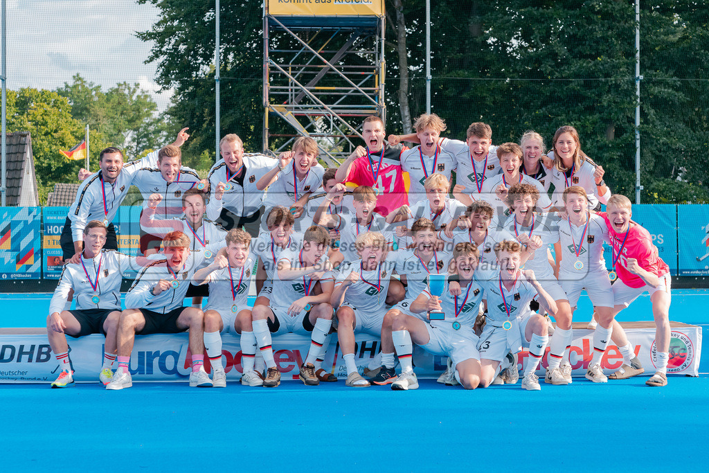 HK_20230716_902558 | Euro Hockey WU18 Siegerehrungen Championship Girls &amp; Boys am 16.7.2023 CHTC , Krefeld ,