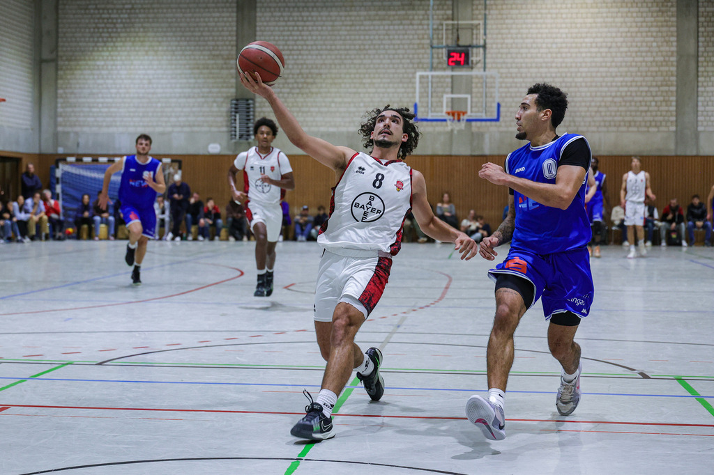 Regio BAYER GIANTS vs NEW Elephants Grevenbroich-22 | Fotos von Basketballspielen aus dem Raum NRW fotografiert von Gero Mueller-Laschet und Daniel Schaefer - Realisiert mit Pictrs.com