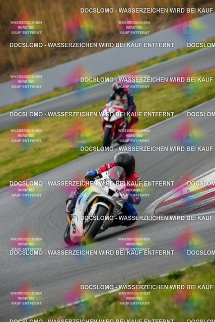 2026_09_12_PBK_33052_LRX | Sportfotografie; SlowMotion; Video; Rennstrecke; Hafeneger; RSE; Speer; Trackday; Motorsportarena; Hockenheimring; Brno; Most; Barcelona; Valencia, Benny; Kaetzmer;