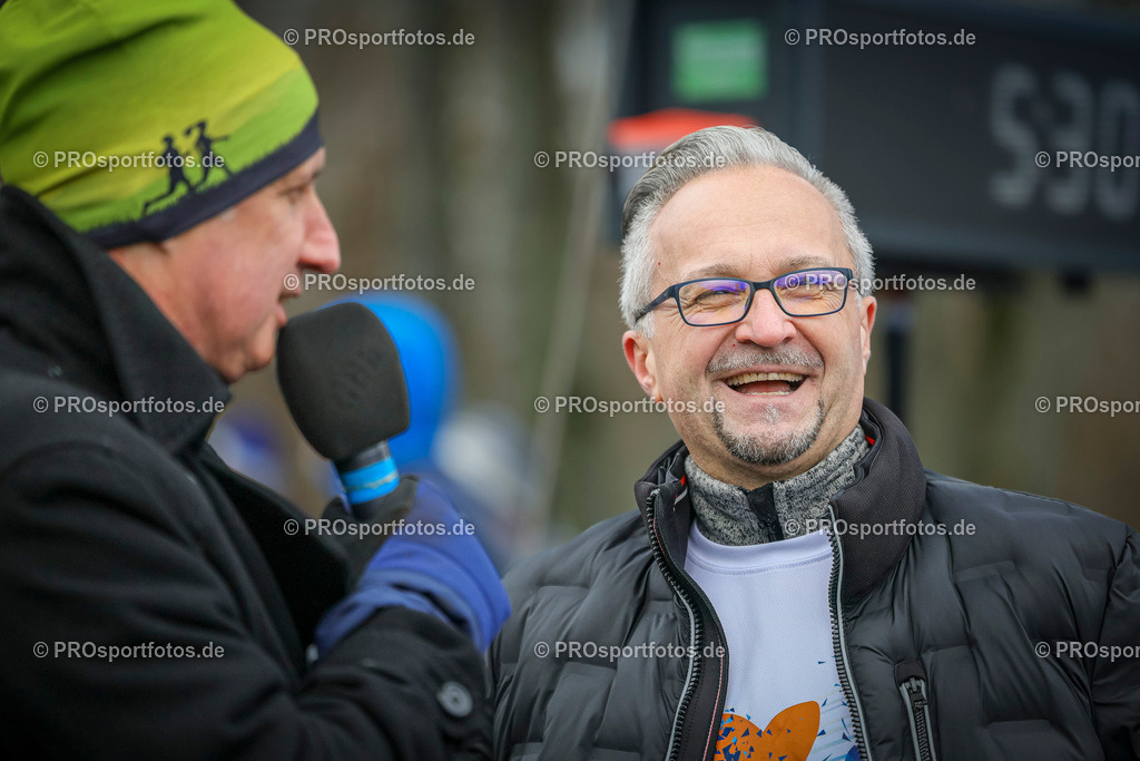 6. Bonner Nikolauslauf; Bonn, 14.12.2025 | Impressionen vom 6. Bonner Nikolauslauf am 14.12.2025 in Bonn (Nordrhein-Westfalen). 