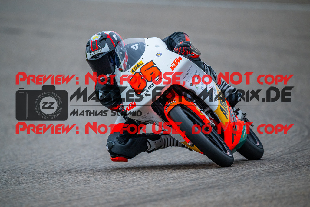 MaZZes_FotoMatrix_240503_6007705_1362 | KTM