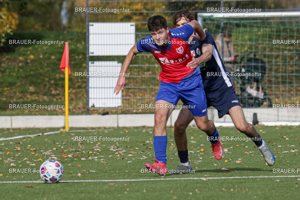 02.11.2025: A-Jugend-Niederrheinliga KFC Uerdingen - RSV Ratingen | Krefeld, Deutschland, 02.11.2025: Nicolas Pullara (KFC Uerdingen) im Kampf um den Ball während des A-Jugend Niederrheinliga Spiels zwischen KFC Uerdingen  - RSV Ratingen am 02.11. 2025 am Löschenhofweg in Krefeld, Deutschland. (Foto Ralph Görtz / Brauer-Fotoagentur)