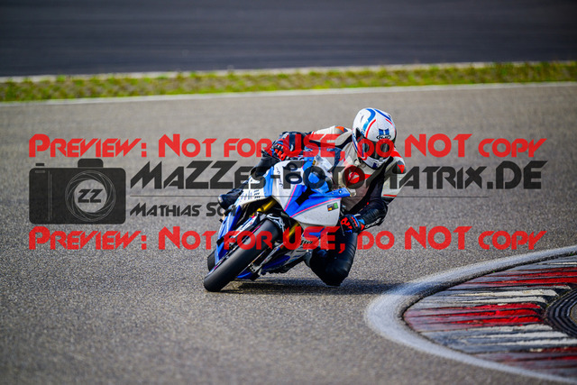 MaZZes_FotoMatrix_240519_6007705_0944 | Fotograf Mathias Schmid
Sportfotograf,
Eventfotograf,
Hochzeitsfotograf,
Portraitfotograf