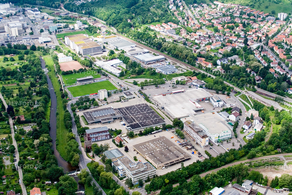 Pforzheim Industriegebiet Brötzingen | Luftbild: Pforzheim Industriegebiet Brötzingen im Ortsteil Brötzingen in Pforzheim im Bundesland Baden-Württemberg in Deutschland. Foto: IMG_2494.jpg vom 05.06.2006 durch Werner Riehm/FLY-FOTO.de - Realisiert mit Pictrs.com