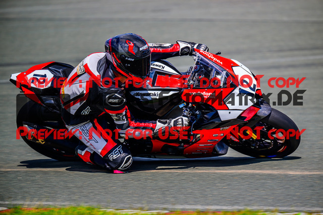 MaZZes_FotoMatrix_240728_6007705_7163 | STK