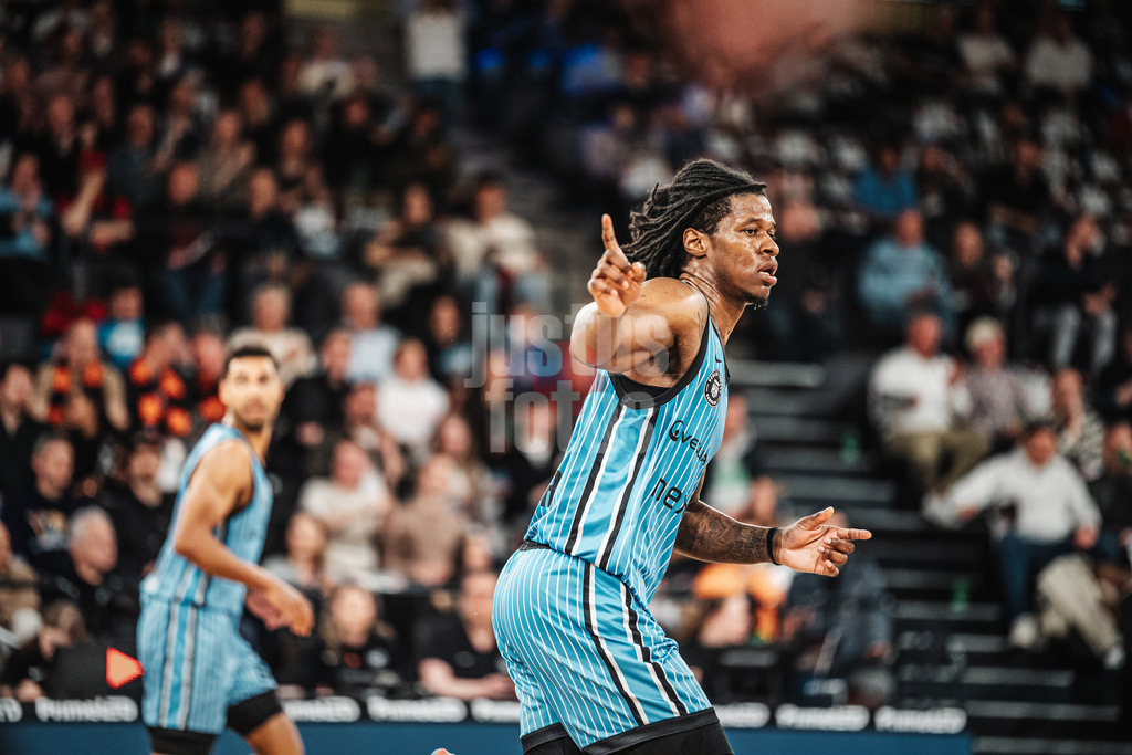 Basketball | Männer | Saison 2025/2026 | easyCredit Basketball Bundesliga | 13. Spieltag | Veolia Towers Hamburg vs. Rostock Seawolves | 22.04.2026 | Leonard Thorpe Jr. (#2, Veolia Towers Hamburg)
