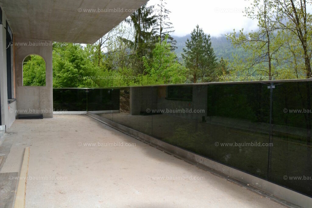 bib-lg24-metallbau-0025 | Nach LV-Leistungsgruppen sortierte Detailfotos über den Bau eines Hauses. Alle Hausbau-Bilder direkt vom Urheber und Autor der Website Haus-Selber-Bauen.com