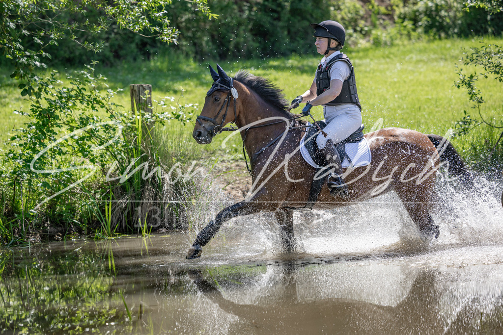 20260523-_3LI7740 | Tierfotografie Pferde, Hunde, Katzen, Haustiere.
Turnierfotografie Reitturniere, Reiten, Springreiten, Dressur in Hanau, dem Main-Kinzig-Kreis und dem Rhein-Main- Gebiet um Frankfurt