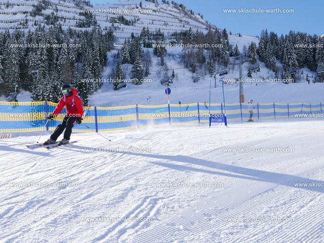 Elias  (2) | Photos von der Skischule Warth - Realisiert mit Pictrs.com