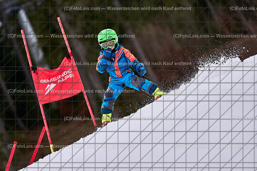 ALP5636_Schischule Haginger_Semesterkurs_Skigruppe EVA | (C)FotoLois.com, Alois Spandl. Schischule Haginger, Semesterkurs-Abschlusstag mit Rennlaufbewerb, Fr 9. Februar 2024.