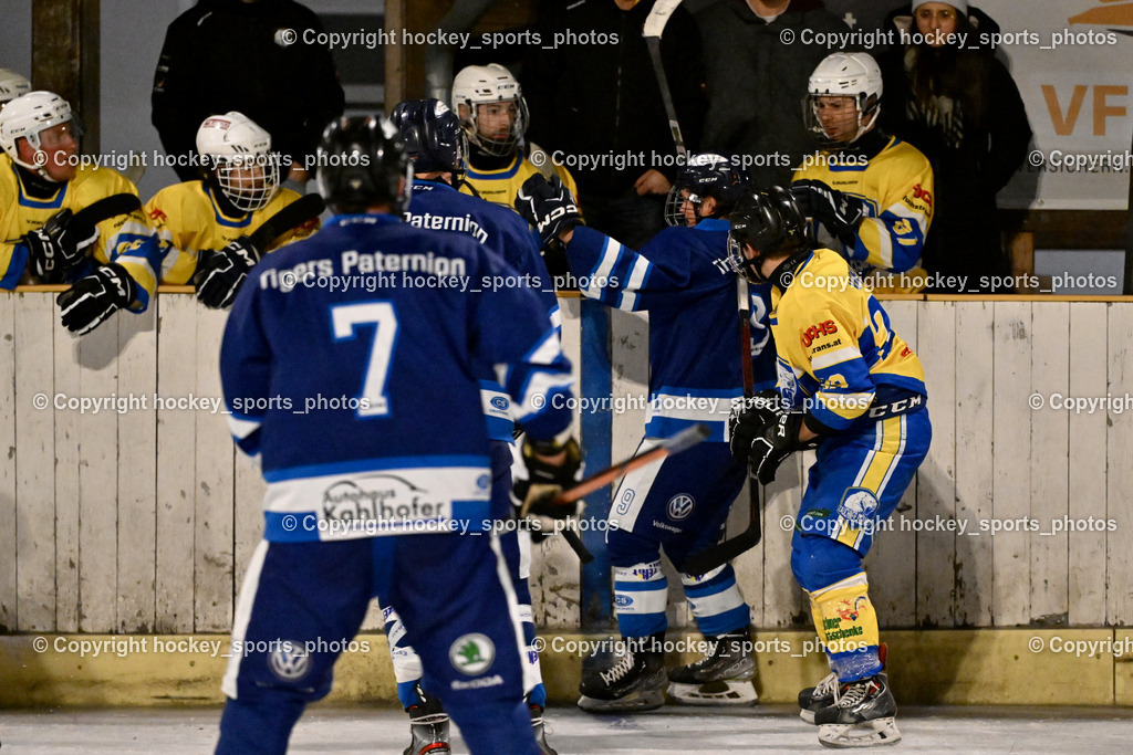 ELV Zauchen vs. EC Tigers Paternion  | #9 Gratzer Julian EC Tigers Paternion, #29 Wohlfahrt Philipp ELV Zauchen, ELV Zauchen vs. EC Tigers Paternion , ELV Zauchen vs. EC Tigers Paternion  am 02.01.2025 in Eisoval Zauchen (Stadthalle Villach), Austria, (Photo by Bernd Stefan)
