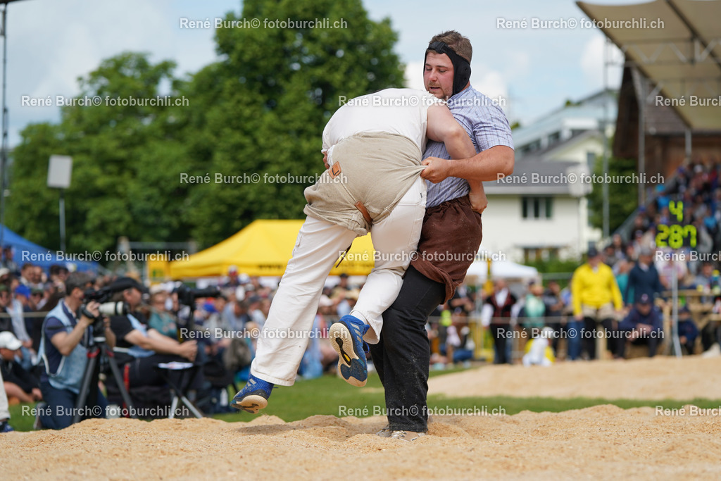 20220529-DSC07984 | René Burch leidenschaftlicher Fotograf aus Kerns in Obwalden.  Hier finden sie Sport, Landschaft und Natur Fotografie.
 - Realisiert mit Pictrs.com
