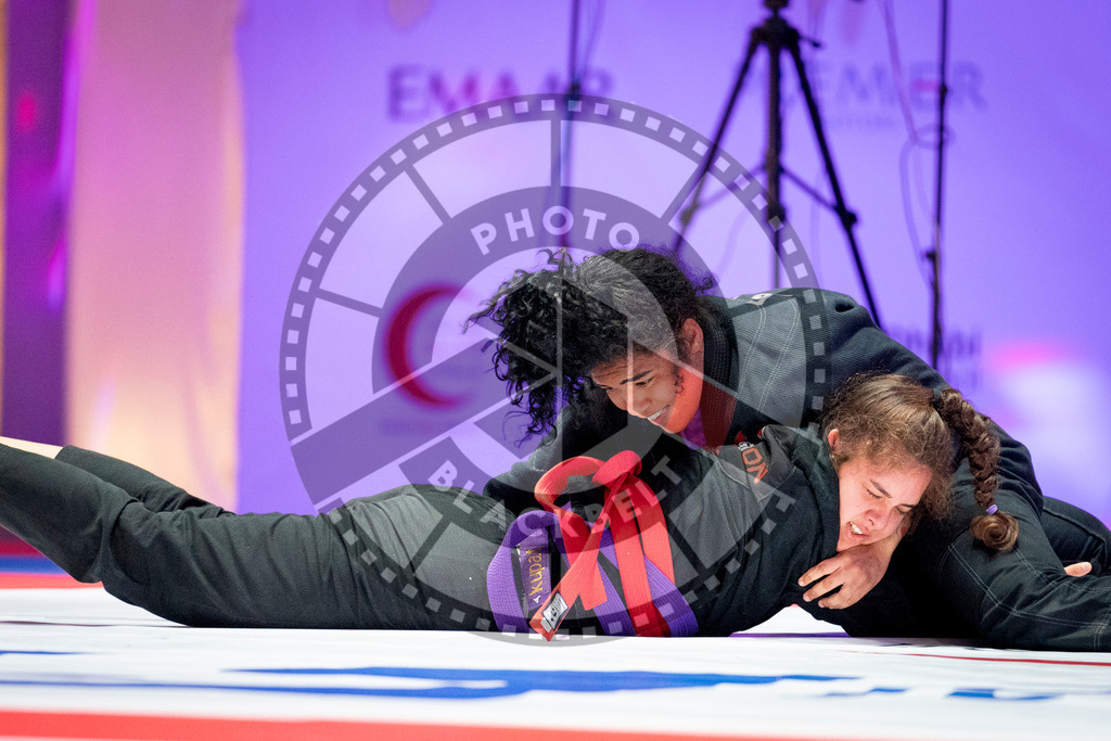 20231109PBB6048 | Fighters compete during the AJP World Professional Championship in the Mubadala Arena in Abu Dhabi, Arab United Emirates, on November 9, 2023.