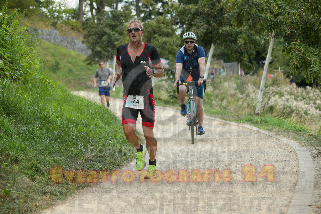 250824_1403_EX1_4830 | Sportfotografie im Rhein-Sieg Kreis, Köln, Bonn, NRW, Rheinland Pfalz, Hessen, etc. Unser Tätigkeitsfeld umfasst den Laufsport vom Volkslauf über den Marathon, Duathlon, Triathon bis zum Ultralauf wie Kölnpfad Ultra oder Schindertrail.