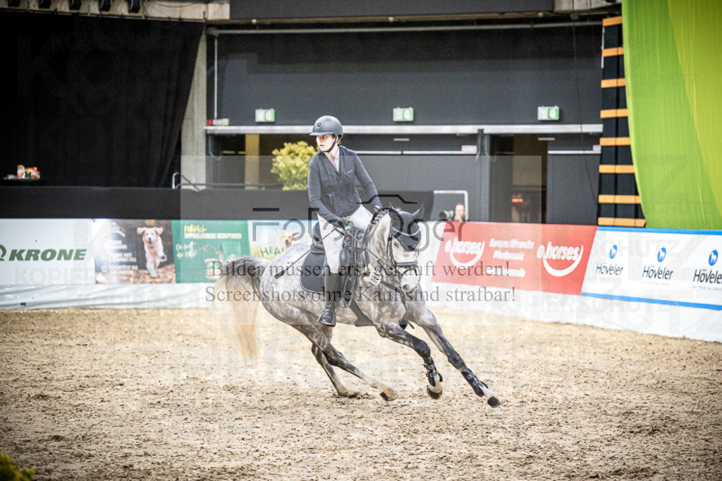 DOS_0598 | Entdecke hochwertige Reitturnierfotos von Foto Oger. Professionell, emotional und authentisch – jetzt Lieblingsmomente im Shop bestellen.Deutschlandweite Turnierfotografie. - Realisiert mit Pictrs.com