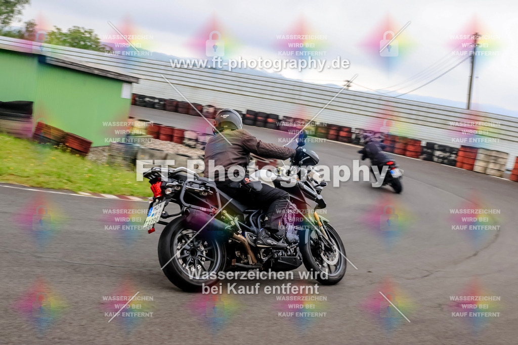 _TCM3051 | Hier findet Ihr Bilder von Touristenfahrten auf der Nürburgring Nordschleife oder von anderen Veranstaltungen die ich besucht habe. Viel Spass beim Durch Schauen 