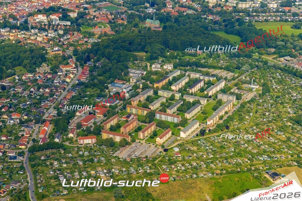 Schrägluftbild  Buchenberg  Bad Doberan - Das Luftbild wurde 2025 vom UL-Flugzeug heraus erstellt (ohne Drohne- keine Drohnenaufnahme ) - Hochauflösende Luftaufnahme -Nicht vergleichbar mit Google Maps oder Satelittenbilder- Die Geschenkidee !Mit Lizenz und Bildrechte bestellbar