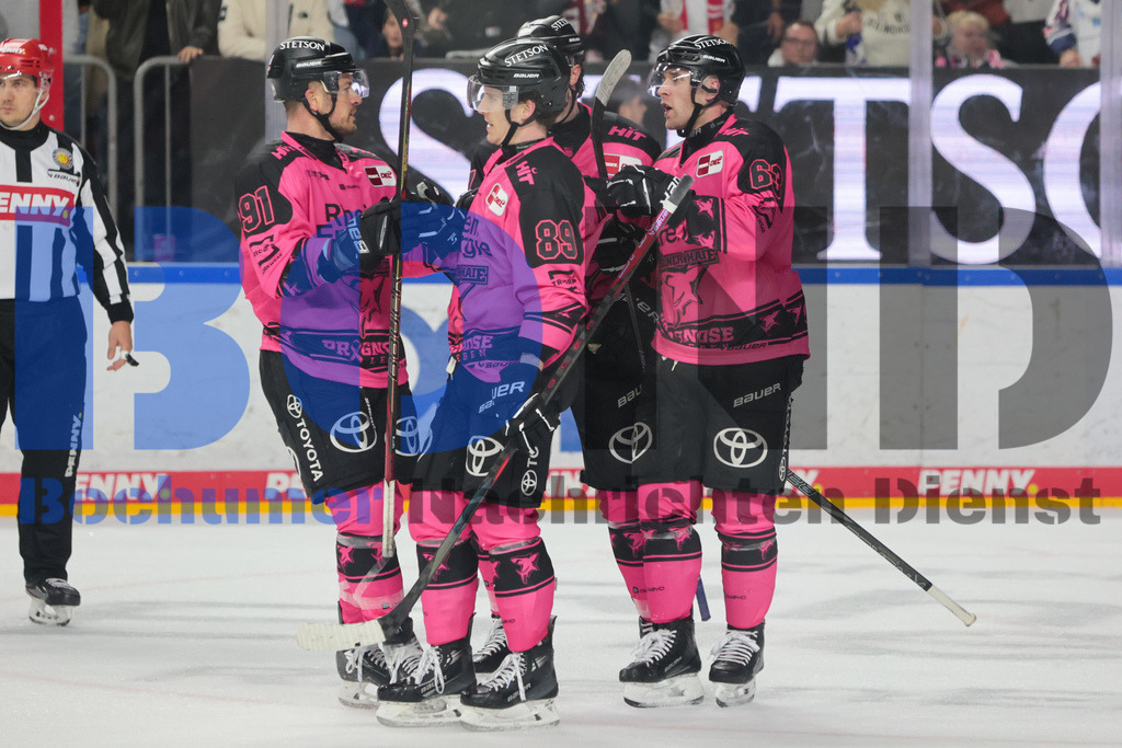 SES_KOLISE20251012-66 | bond - Realisiert mit Pictrs.com