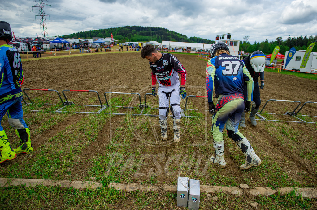 PRS (311) | Paeschuphoto Shop - Wer nicht sucht der auch nicht findet.Ob Motocrossbilder oder von einem besuchtem Spiel, Hauptsache Action. - Realisiert mit Pictrs.com